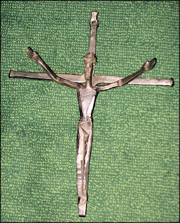 One Piece Crucifix by Bob Fredell